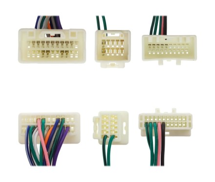 Комплект проводов для установки магнитолы в Toyota Prado 2002 - 2009 (правый руль, для авто с монитор.)