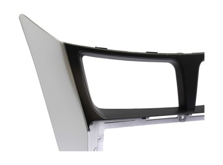 Рамка переходная HYUNDAI i-25, Accent, Solaris, Verna (10-17), DODGE Attitude (11-14) для дисплея 9 дюймов черно-серебристая