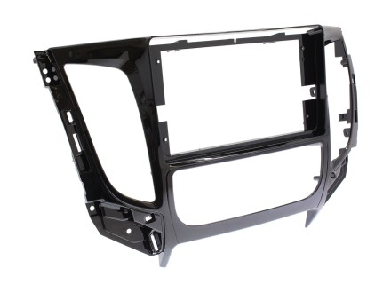 Рамка переходная Mitsubishi L200 (климат-контроль) Pajero Sport МКПП (16+) для дисплея 9 дюймов