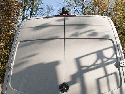 Видеокамера Mercedes-BENZ Sprinter, Volkswagen Grafter и др на крышу, Черная