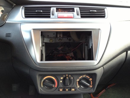 Рамка переходная 2din Mitsubishi Lancer IX (00-10), серебро