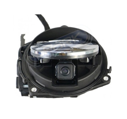 Видеокамера Volkswagen Passat B6/B7/CC, Golf 6/7/8 Polo в логотип моторизованная