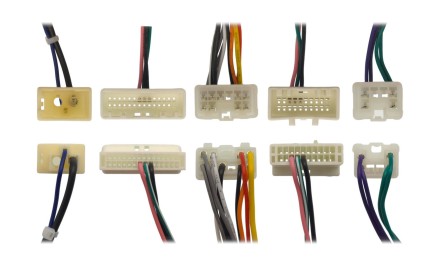 Комплект проводов для установки магнитолы в Toyota 1989 - 2022 (основ. 400 мм,, антенна, мультируль*2)