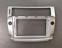 Рамка переходная в CITROEN C4 2004-2010 для дисплея 9 дюймов Рамка переходная в CITROEN C4 2004-2010 для дисплея 9 дюймов