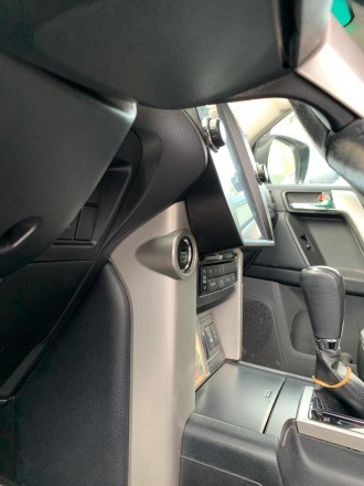 Головное устройство Toyota Land Cruiser Prado 150 (2009-2013) Tesla-Style 12 дюймов (комплектации без кругового обзора)