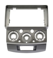 Рамка переходная для Ford Ranger (06-10), Mazda BT-50 (06-10) Серебро для дисплея 9 дюймов  Рамка переходная для Ford Ranger (06-10), Mazda BT-50 (06-10) Серебро для дисплея 9 дюймов