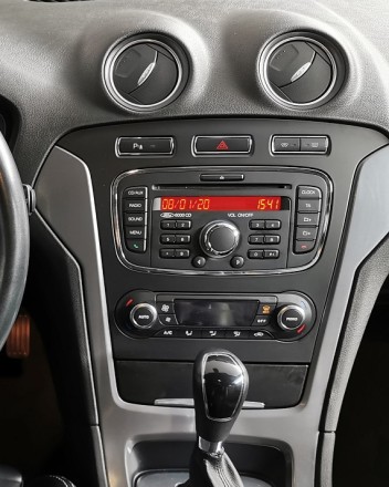 Магнитола для Ford Mondeo 4 2010-2014 Compas S300 (Средний класс) с 2K экраном