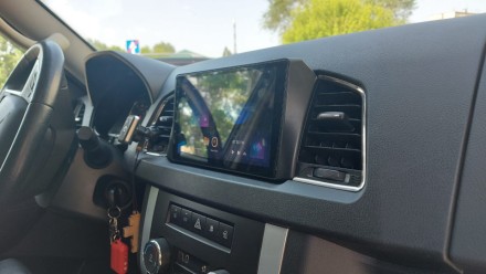 Рамка переходная 9 дюймов УАЗ Патриот (17+) черная