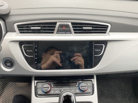 Магнитола на Андроид для Geely Atlas (16-19) Compas S300 (Средняя версия)