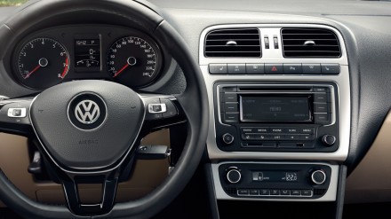 Магнитола на Андроид для Volkswagen Polo 5 (11-17) Winca S400 R SIM 4G