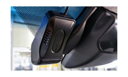 Видеорегистратор для подключения к магнитолам по USB с сиcтемой ADAS. Тип 3