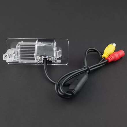 Видеокамера SPD-161 Volkswagen Passat (12+), Skoda Rapid