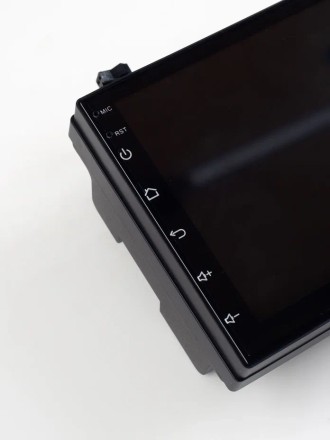 Магнитола Универсальная 178х100 мм COMPAS S400 с SIM 4G + HI-FI с DSP + Carplay