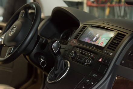 Головное устройство 8,8 дюймов 71144 для Volkswagen Touareg I (02-10), Multivan T5 (03-09), Transporter (03-15)