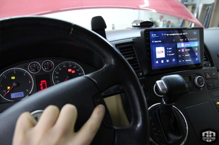 Головное устройство Volkswagen Transporter, Multivan T5 (03-15) COMPASS L